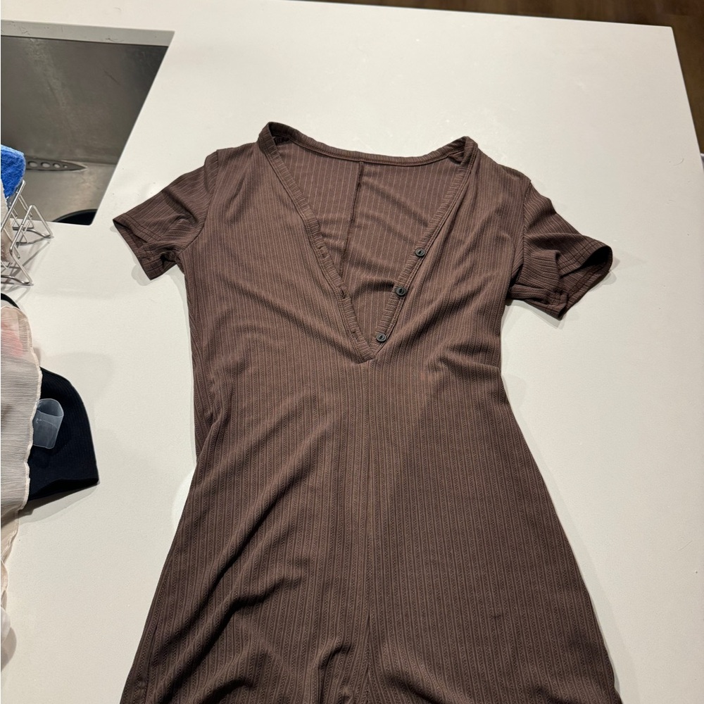 Brown Ribbed Short Sleeve Dress